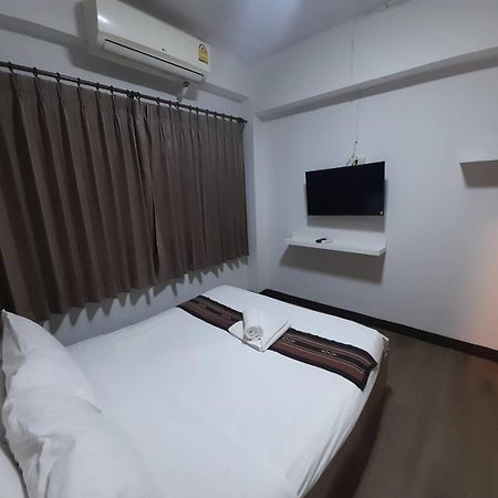 Home Place Hotel Чиангмай Экстерьер фото